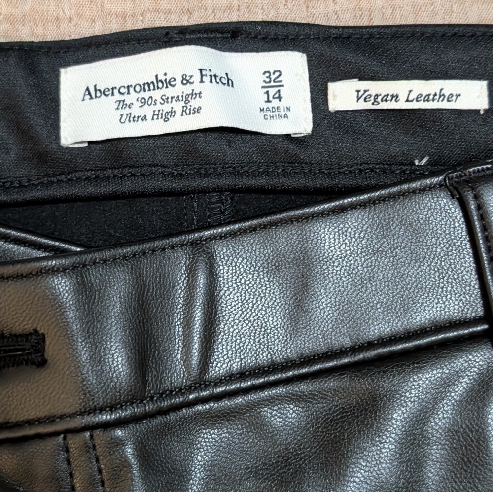 Abercrombie 90s leather straight ultra high rise